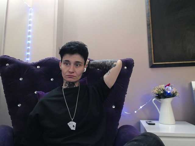 KennysXX, en vivo ahora en BongaCams