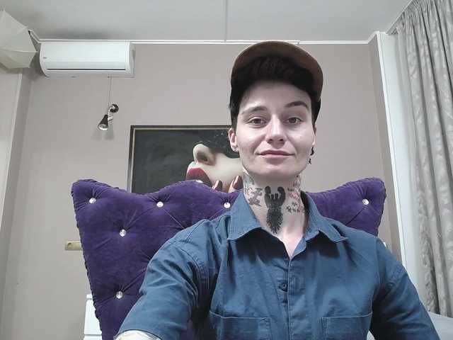 KennysXX live webcam show