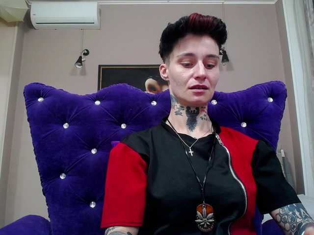 KennysXX live cam on BongaCams