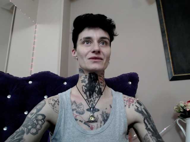 KennysXX live cam on BongaCams