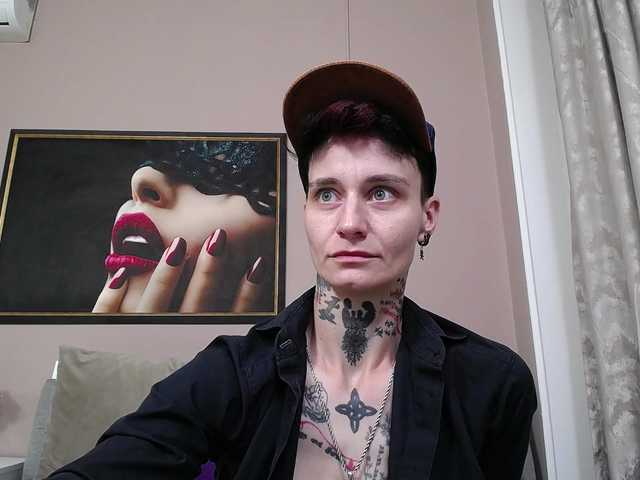 KennysXX live cam on BongaCams