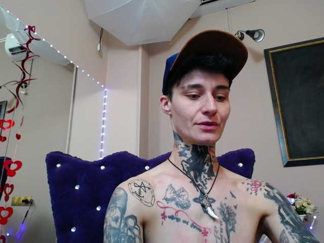 KennysXX live cam on BongaCams