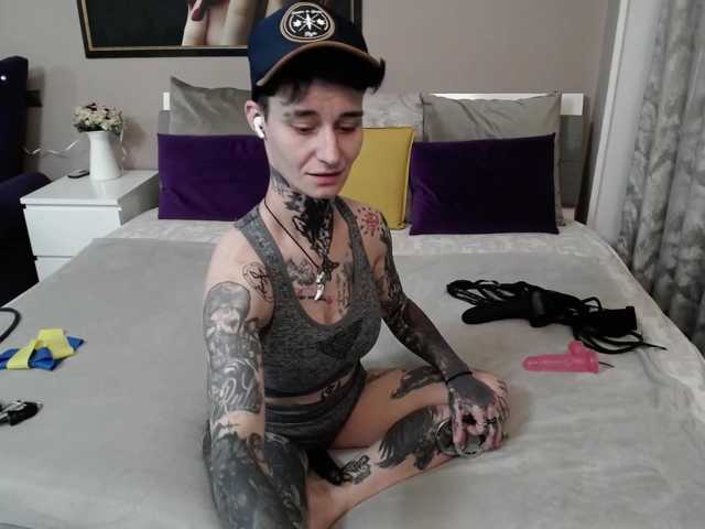 KennysXX live cam on BongaCams