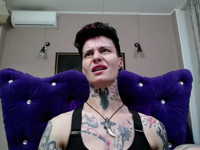 KennysXX live cam on BongaCams