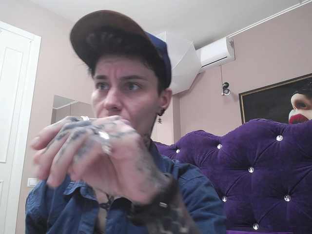 KennysXX live cam on BongaCams