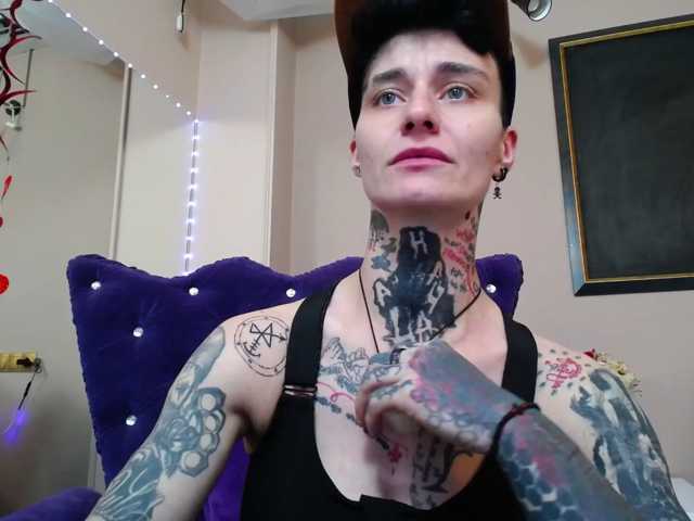 KennysXX live cam on BongaCams