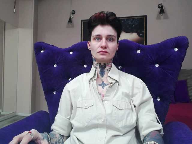 KennysXX's BongaCams show and profile