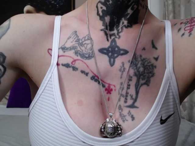 KennysXX live cam on BongaCams