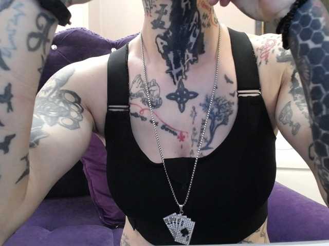 KennysXX live cam preview