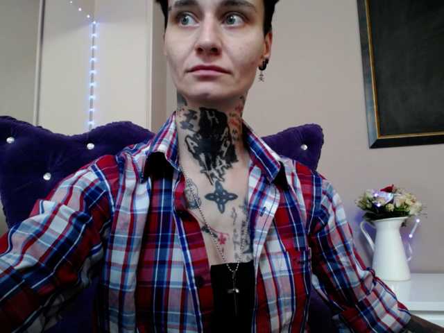 KennysXX live cam on BongaCams
