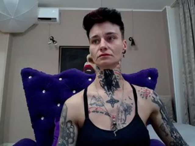 KennysXX live cam on BongaCams