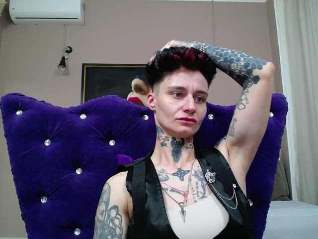 KennysXX live cam on BongaCams