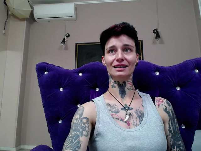 KennysXX live cam on BongaCams