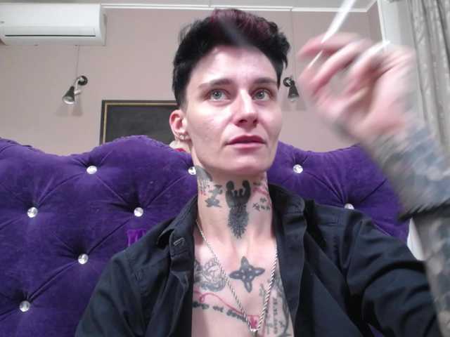 KennysXX live cam on BongaCams