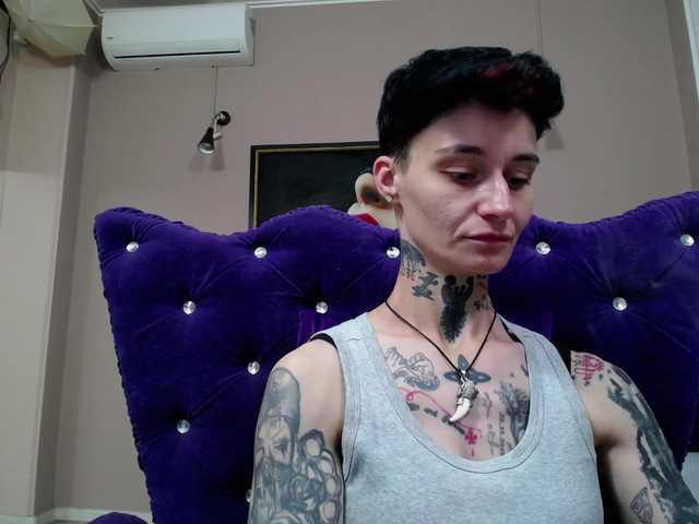 KennysXX live cam on BongaCams