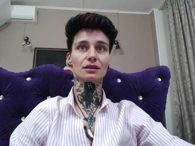 KennysXX live cam on BongaCams