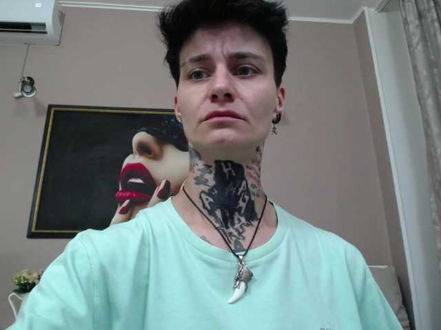 KennysXX live cam on BongaCams