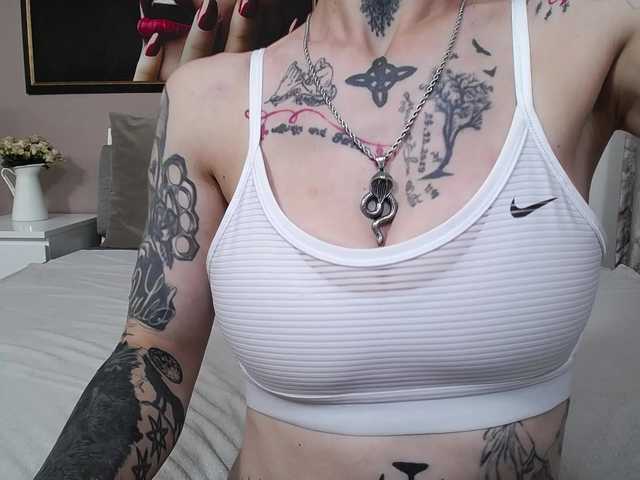 KennysXX live cam on BongaCams