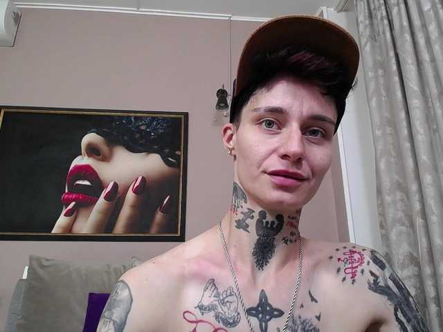 KennysXX live cam on BongaCams
