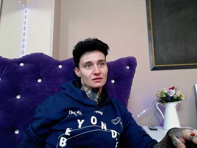 KennysXX live cam on BongaCams
