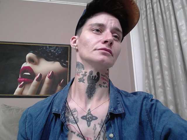 KennysXX live cam on BongaCams