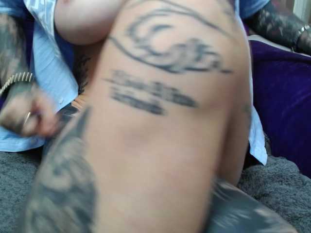 KennysXX live cam on BongaCams