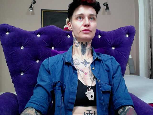 KennysXX live cam on BongaCams