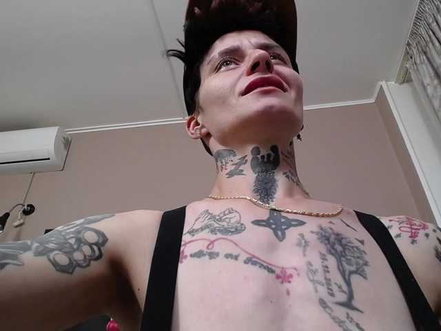 KennysXX live cam on BongaCams