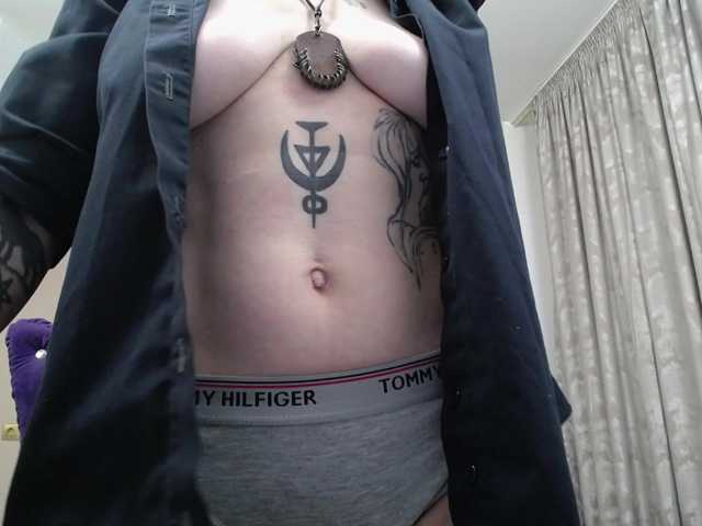 KennysXX live cam on BongaCams