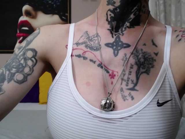 KennysXX live cam on BongaCams