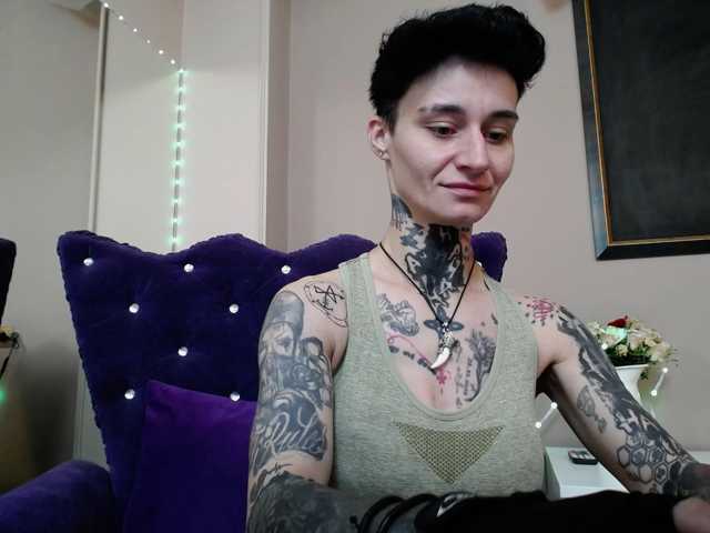 KennysXX live cam on BongaCams