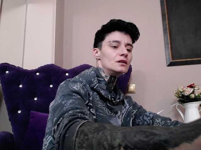 KennysXX, live now on BongaCams