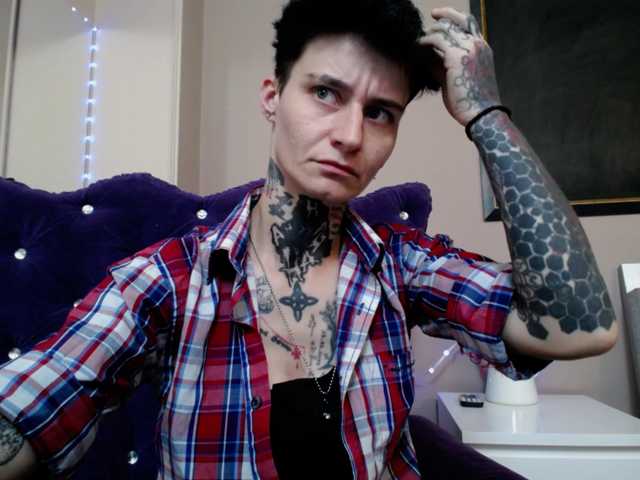 KennysXX live cam on BongaCams