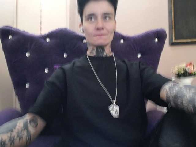 KennysXX live cam preview