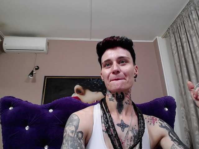 KennysXX live cam on BongaCams