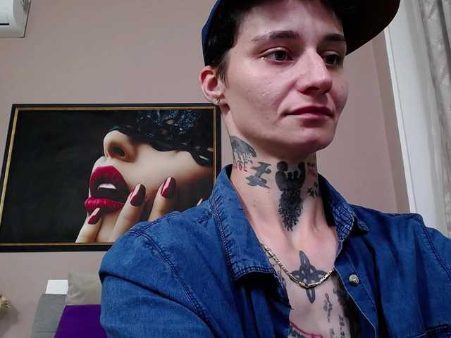 KennysXX live cam on BongaCams