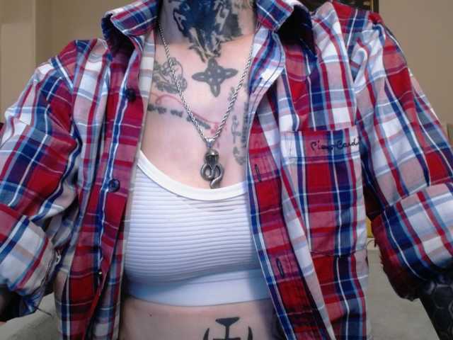 KennysXX live cam on BongaCams