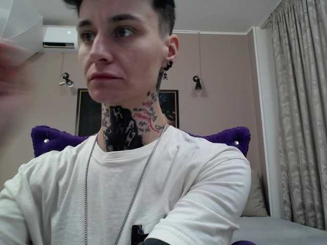 KennysXX live cam on BongaCams