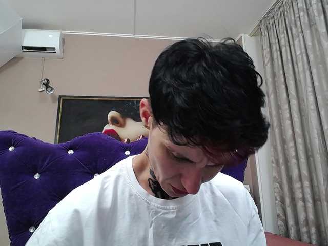 KennysXX live cam preview