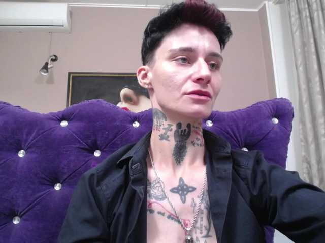 KennysXX live cam on BongaCams