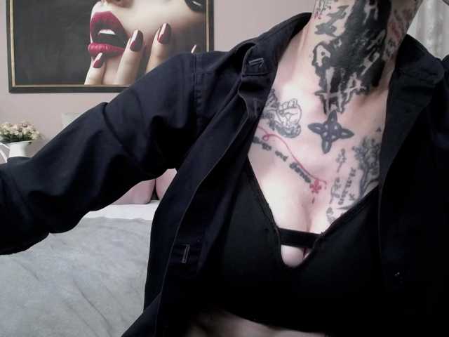 KennysXX live cam on BongaCams