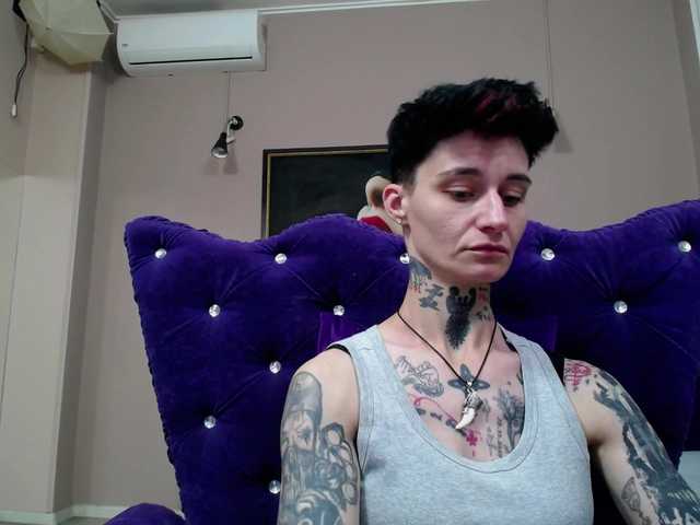 KennysXX live cam on BongaCams