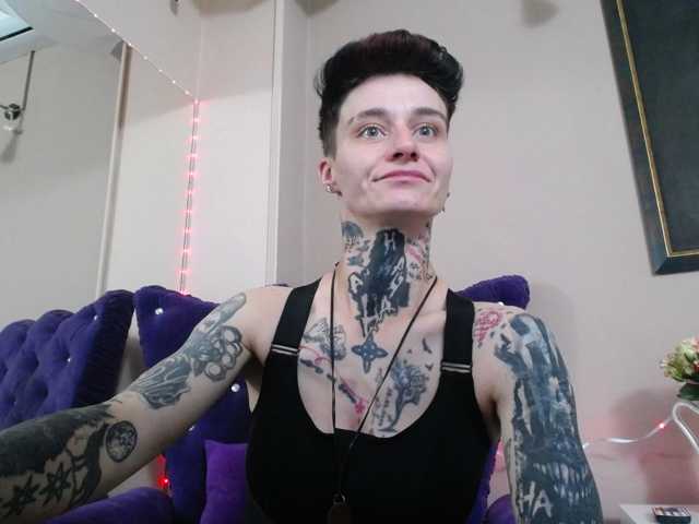 KennysXX live cam on BongaCams