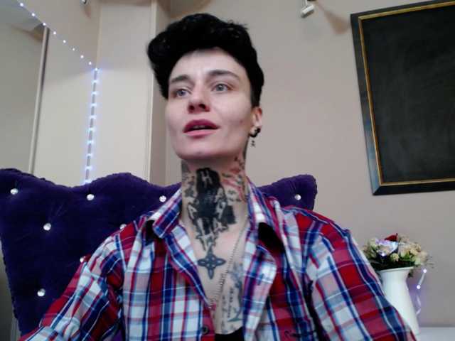 KennysXX live cam on BongaCams