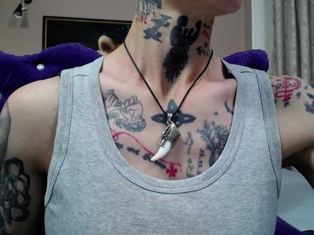 KennysXX live cam on BongaCams