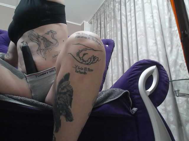 KennysXX live cam on BongaCams