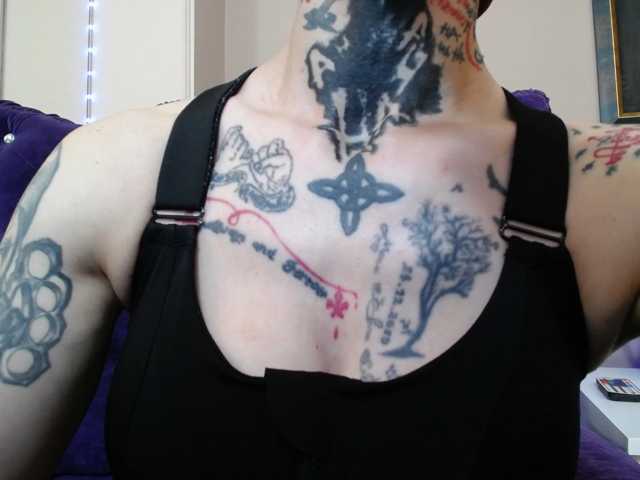 KennysXX, live now on BongaCams