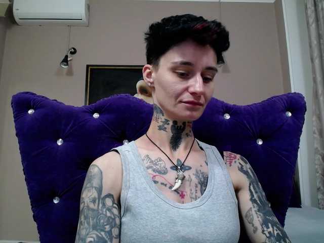 KennysXX live cam on BongaCams