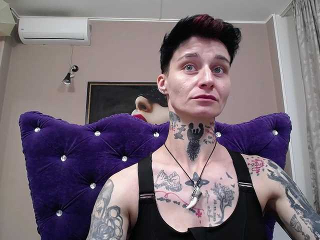 KennysXX live cam on BongaCams