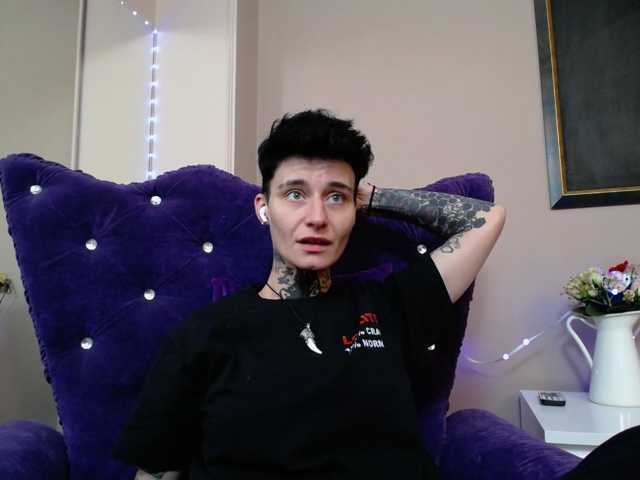 KennysXX live cam on BongaCams